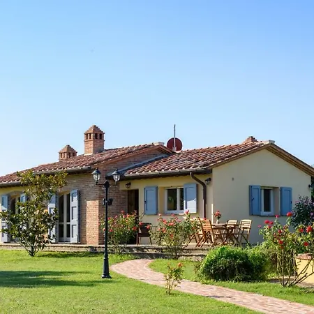 Ambra Villa